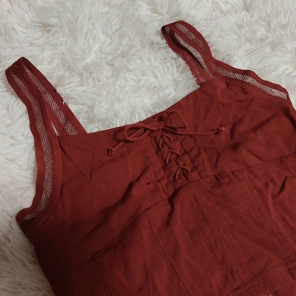 Rust Lace-Up Crop Top - Picture 5 of 8
